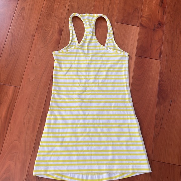 Lululemon Top - Picture 2 of 3